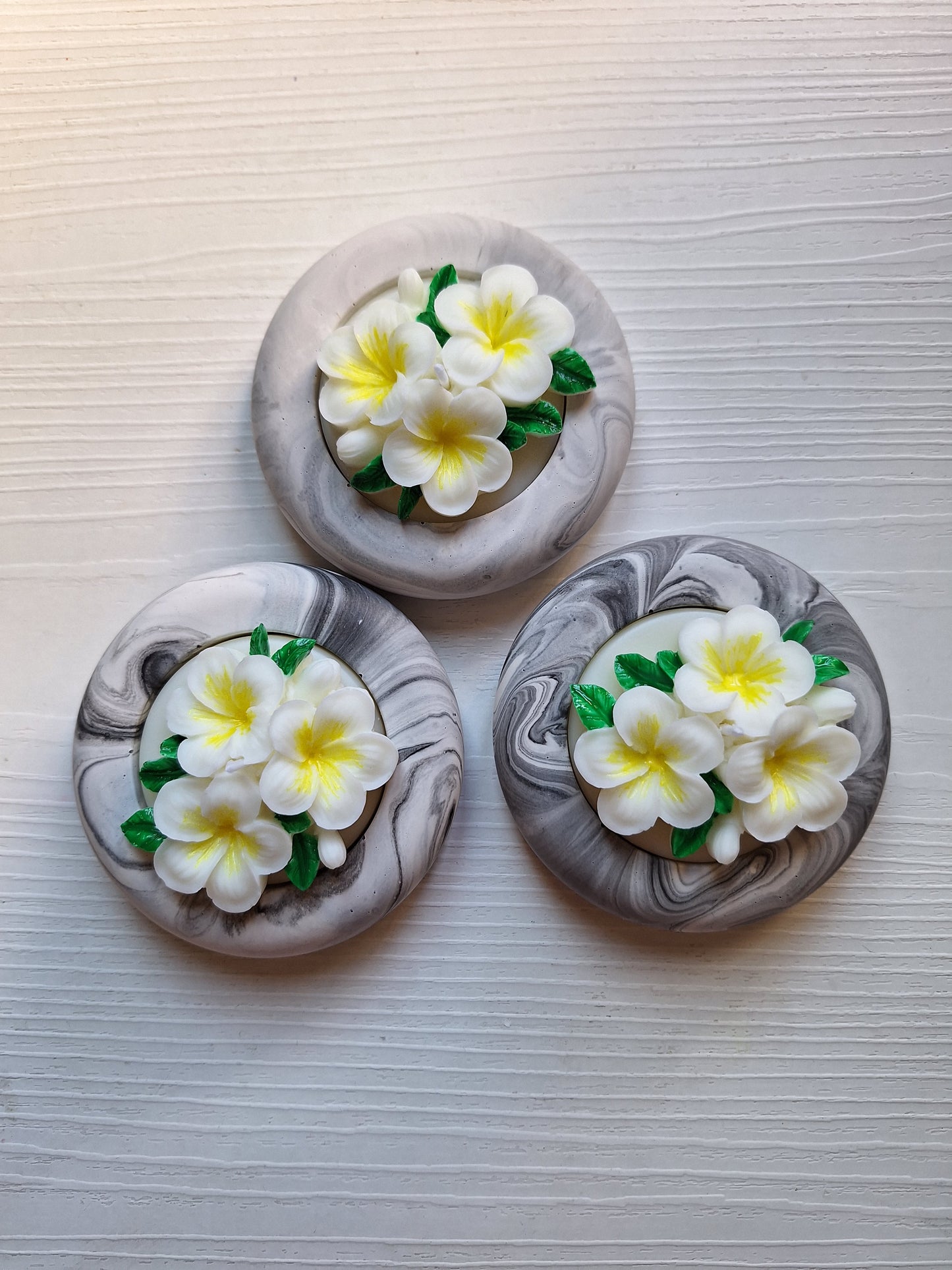 Candele: Frangipane